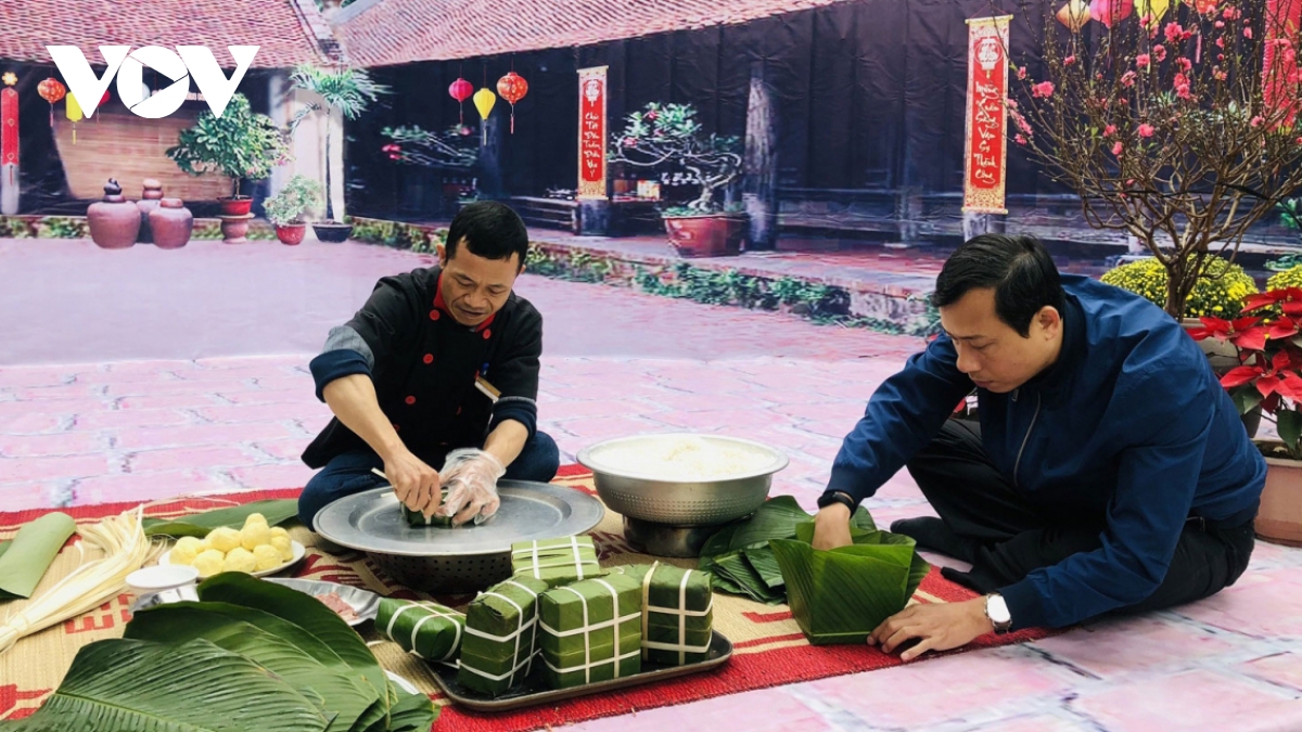 Tet space from bygone era recreated in Hanoi capital